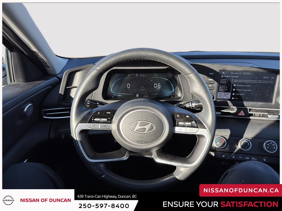 2025 Hyundai Elantra Preferred-13