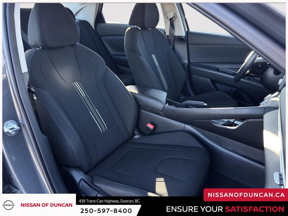 2025 Hyundai Elantra Preferred-8