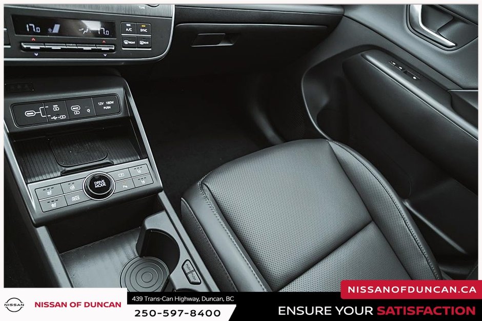 2025 Hyundai KONA ELECTRIC Preferred w/Ultimate Package-31