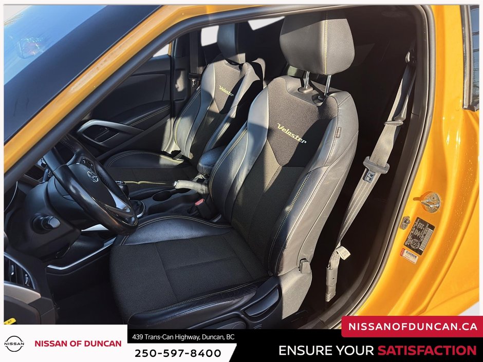 2016 Hyundai Veloster Tech-9