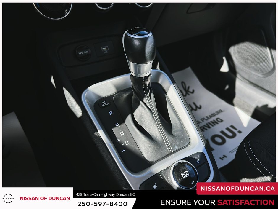 2021 Hyundai Venue Preferred-15