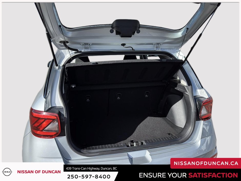 2021 Hyundai Venue Preferred-4