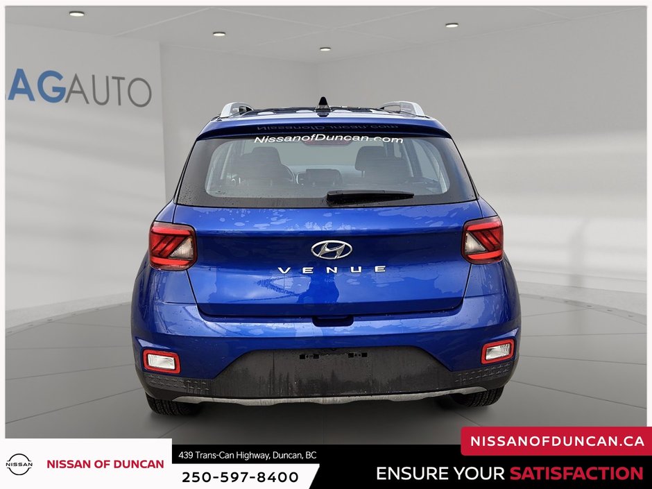 2022 Hyundai Venue Trend-2