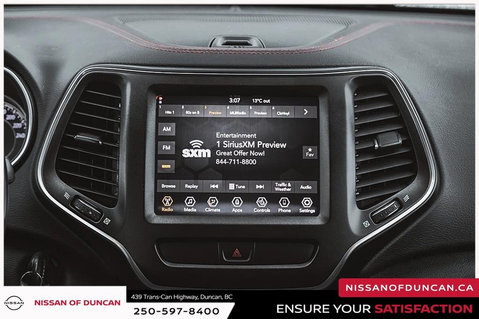 2019 Jeep Cherokee Trailhawk-19