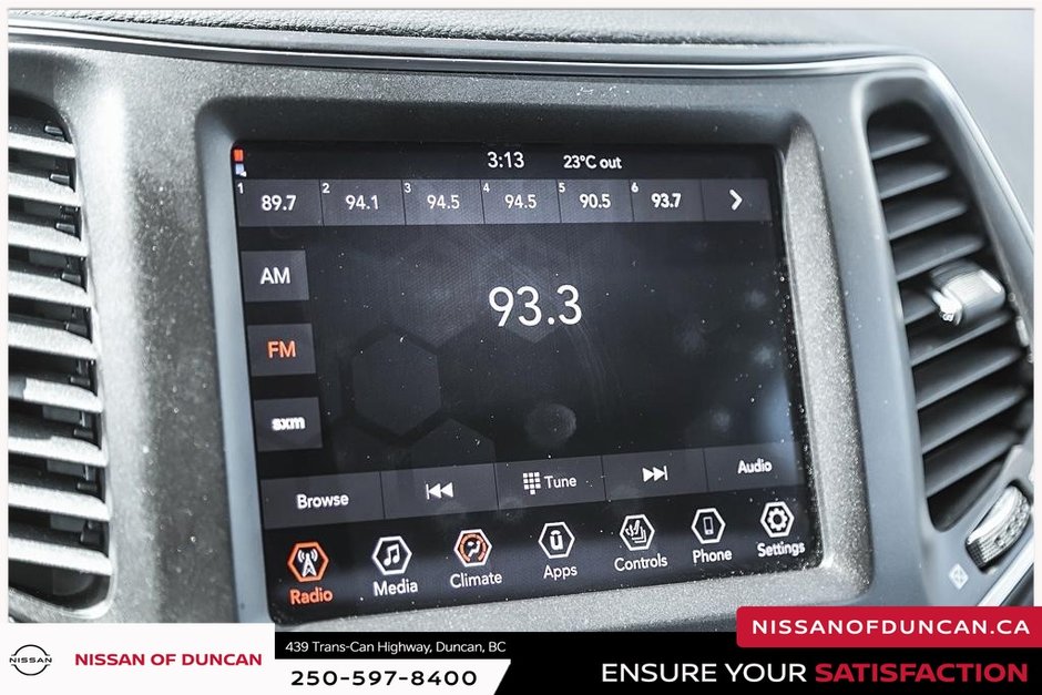 2020 Jeep Cherokee Trailhawk-26