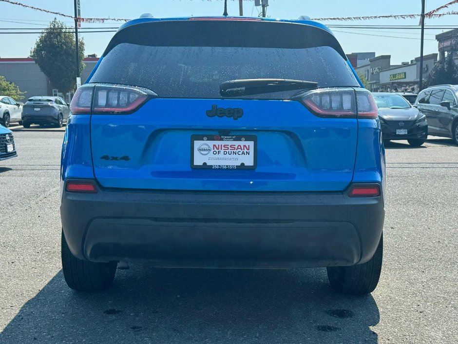 2023 Jeep Cherokee Altitude-7