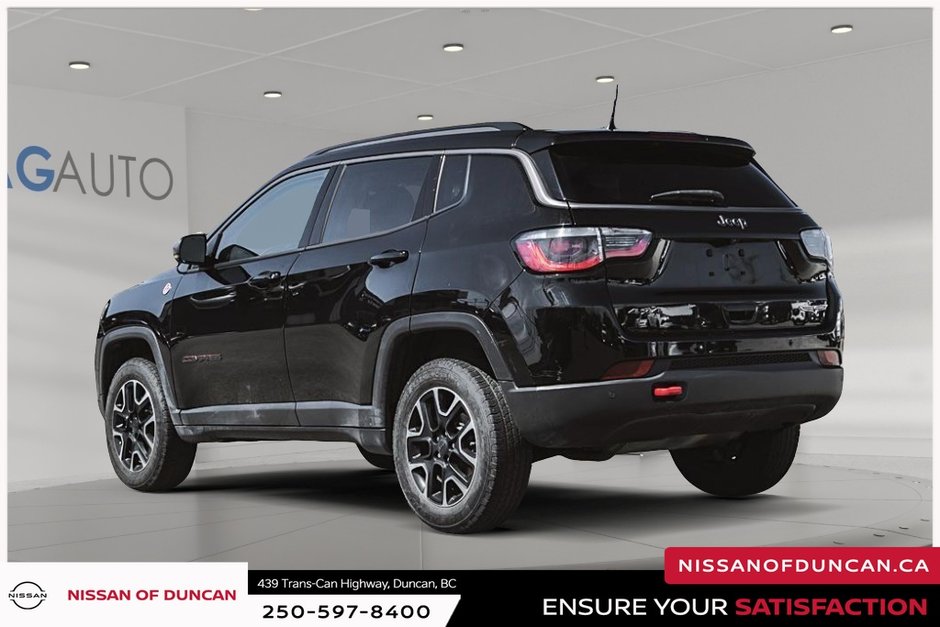 2021 Jeep Compass Trailhawk-3