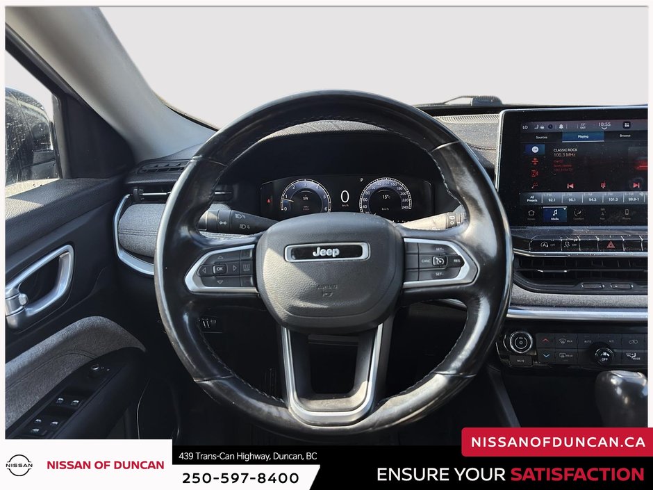 2022 Jeep Compass North-8