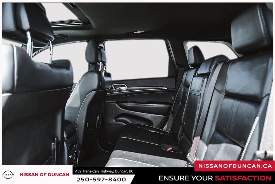 2015 Jeep Grand Cherokee Limited-14