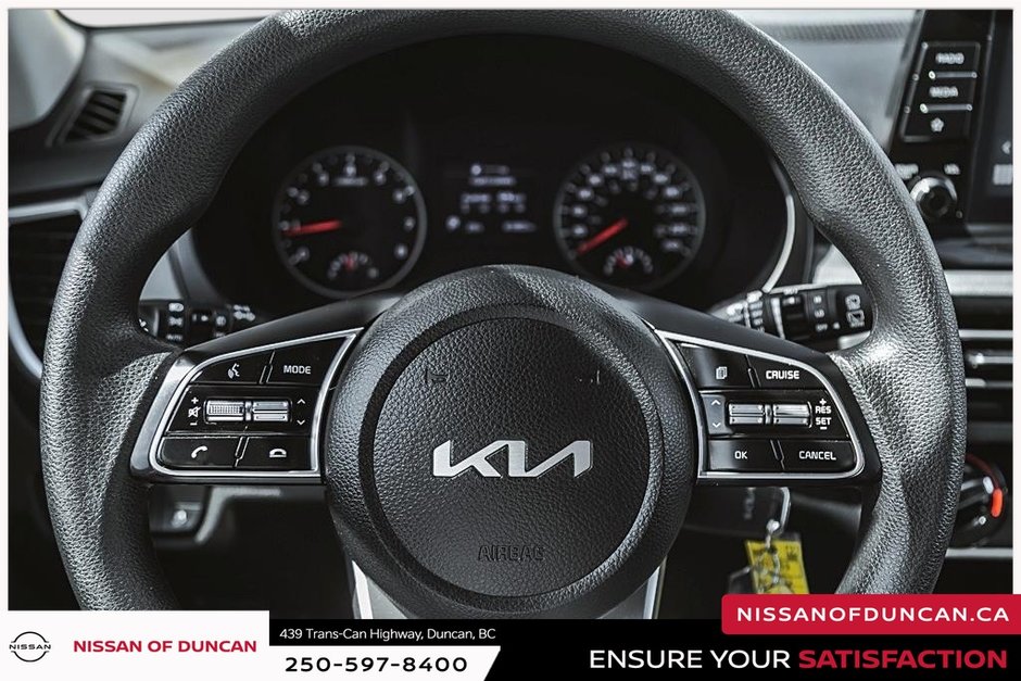 2022 Kia Seltos LX-23