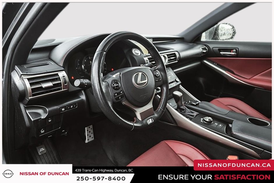 2015 Lexus IS 250-12