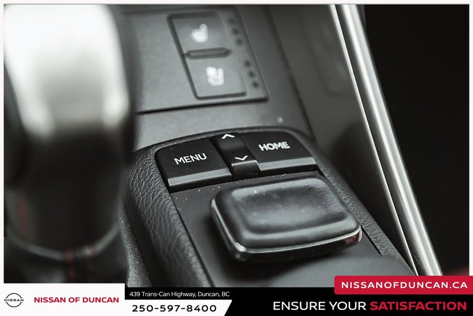 2015 Lexus IS 250-36