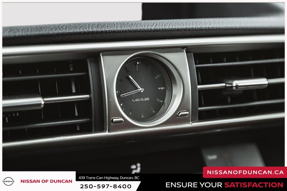 2015 Lexus IS 250-32