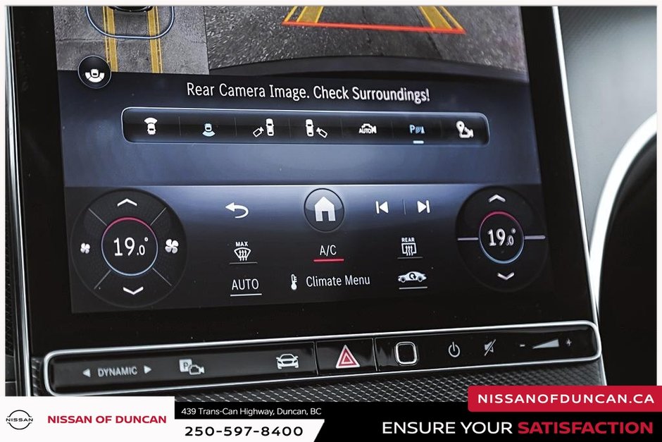 2024 Mercedes-Benz GLC 300-33