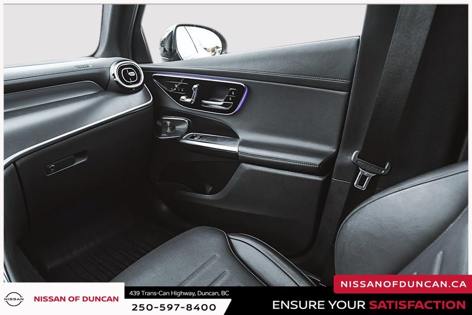 2024 Mercedes-Benz GLC 300-23