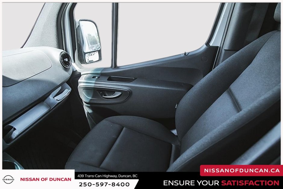 2020 Mercedes-Benz Sprinter 2500 Cargo 170 WB-29