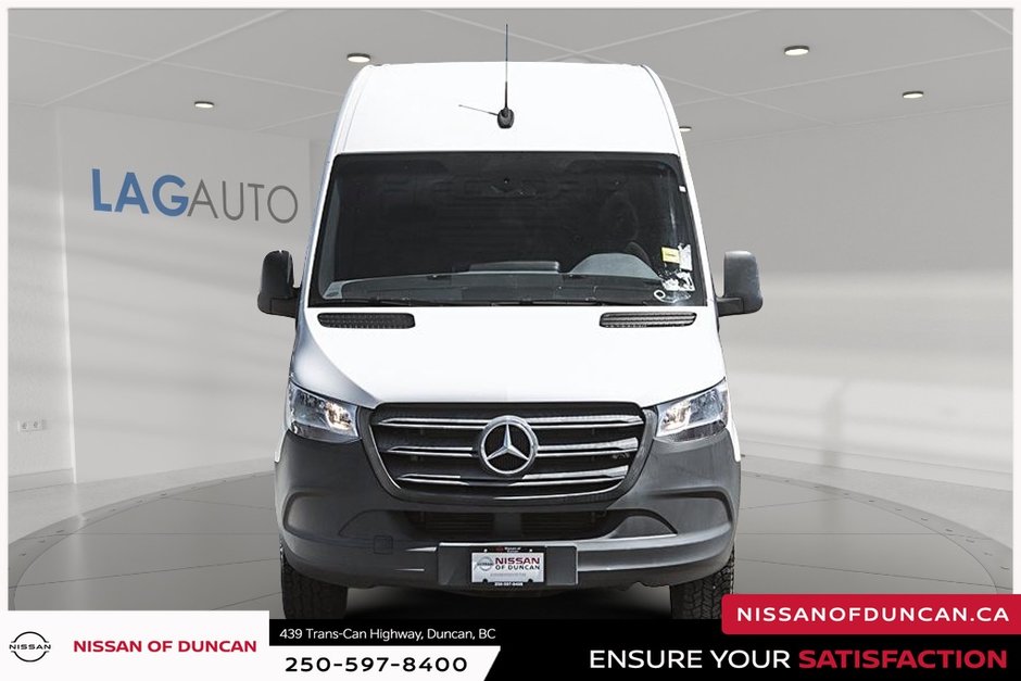 2020 Mercedes-Benz Sprinter 2500 Cargo 170 WB-8