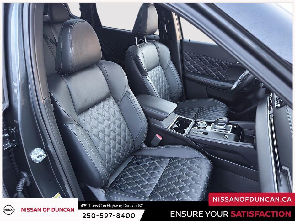 2025 Mitsubishi Outlander PHEV-9