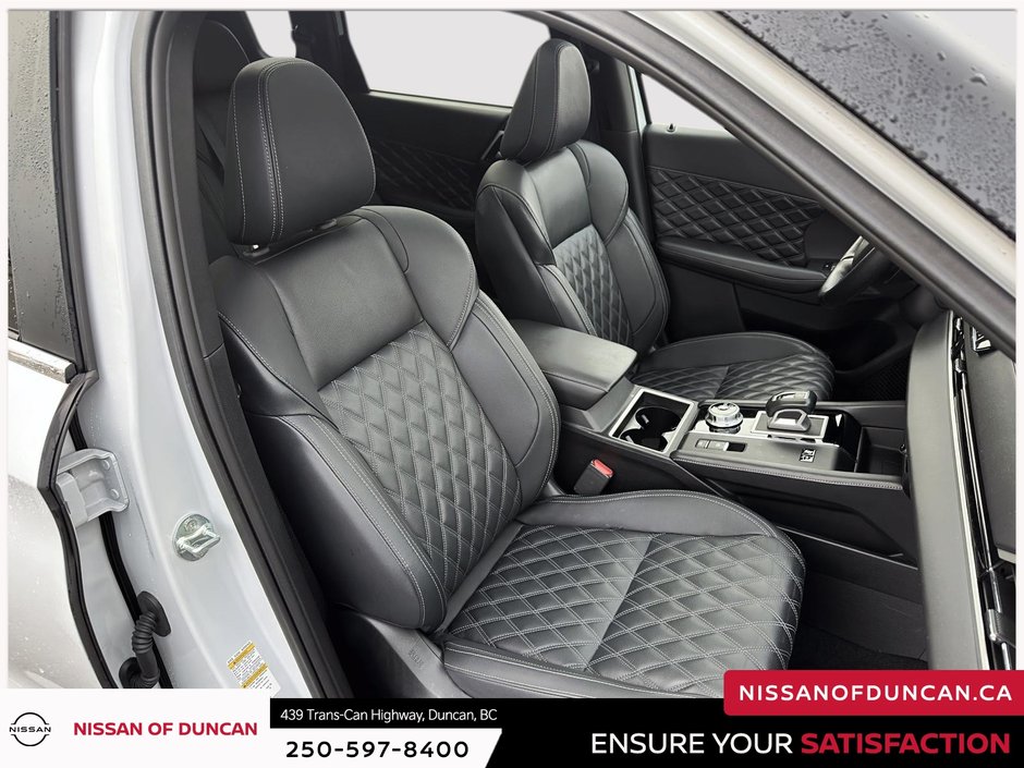 2025 Mitsubishi Outlander PHEV-9