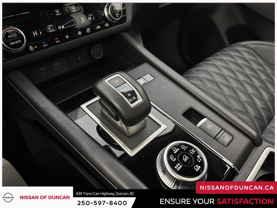 2025 Mitsubishi Outlander PHEV-16