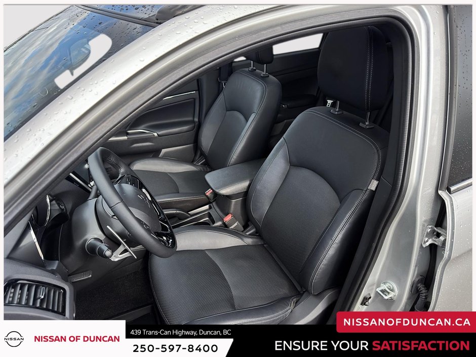 2024 Mitsubishi RVR GT-8