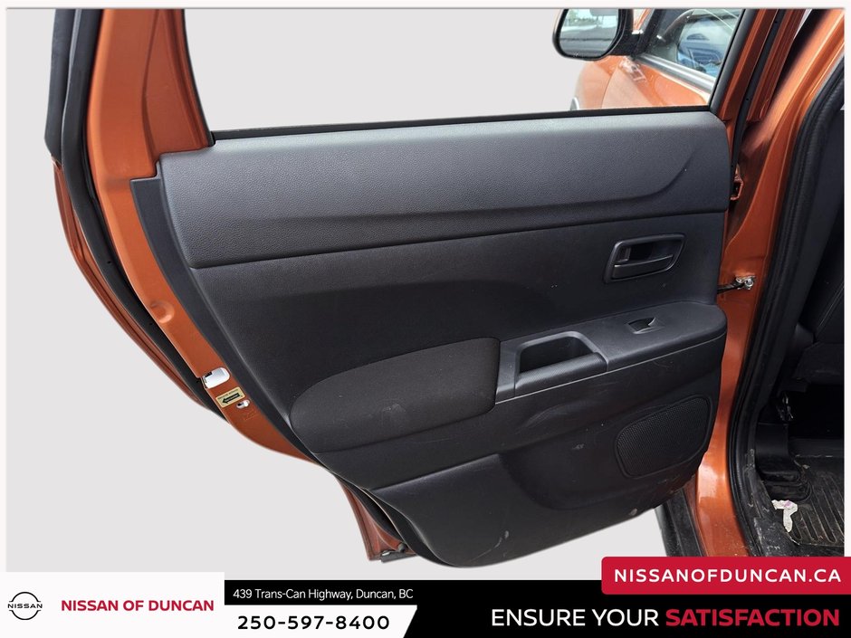 2025 Mitsubishi RVR ES AWC-11