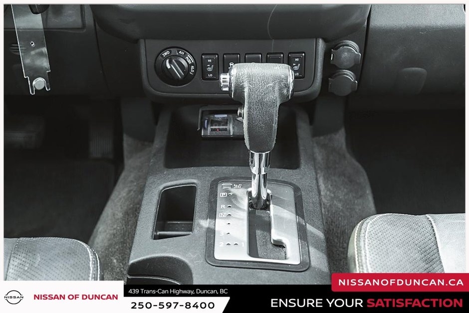 2016 Nissan Frontier PRO-4X-17