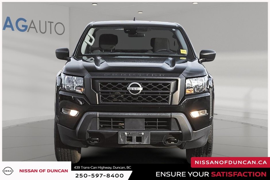 2022 Nissan Frontier SV-8