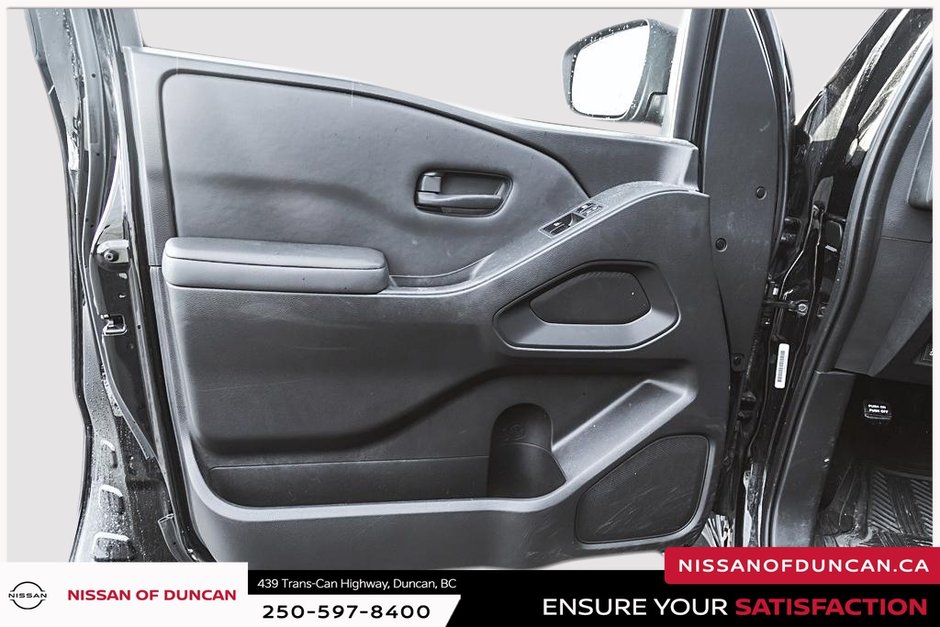 2022 Nissan Frontier SV-9