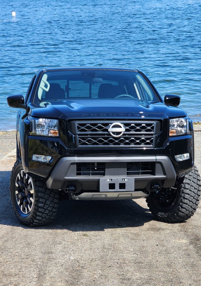 2024 Nissan Frontier Hardbody Edition-1