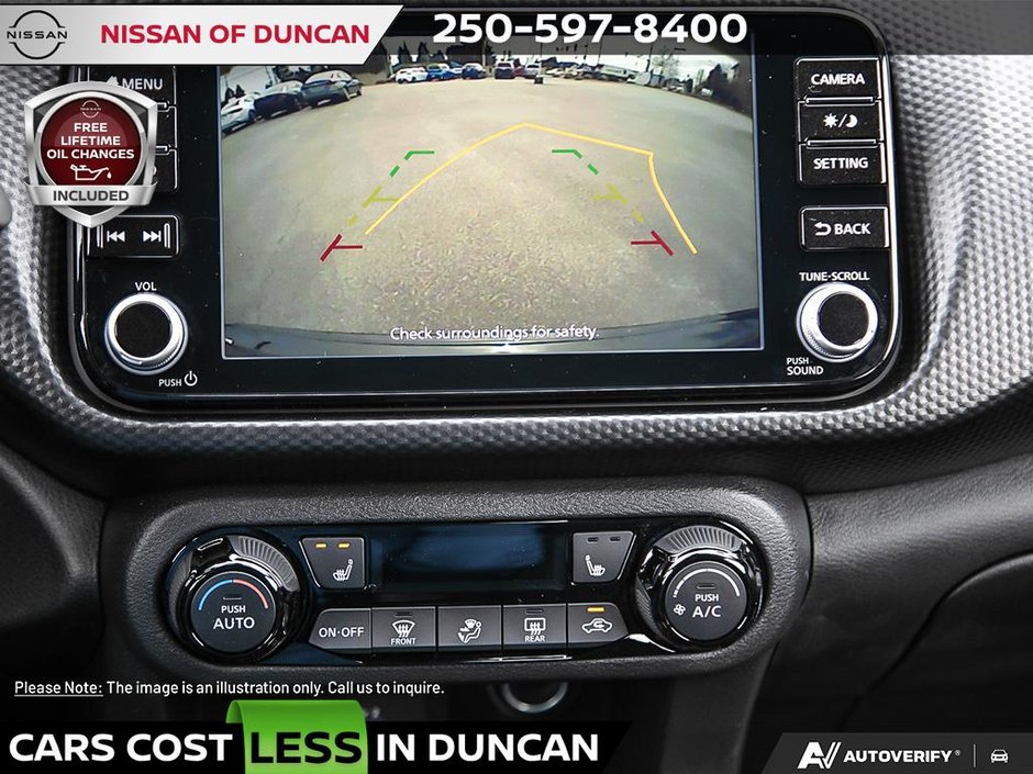 2025 Nissan Kicks Play SV-17