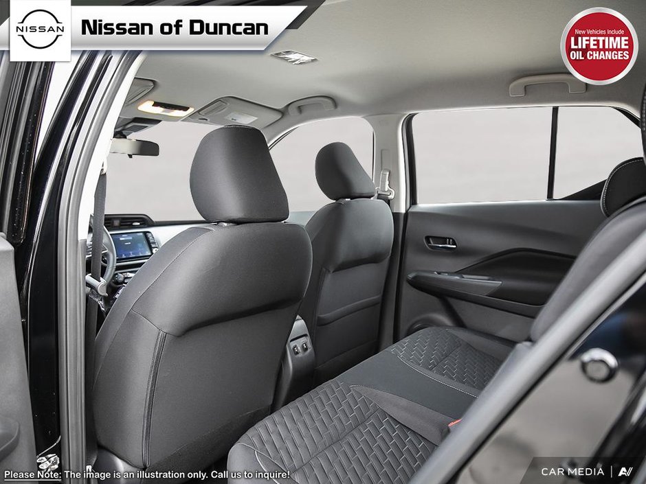 2025 Nissan Kicks Play SV-20