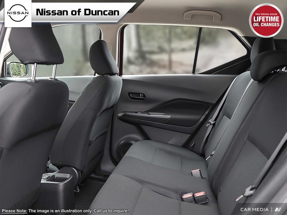 2025 Nissan Kicks Play S-19