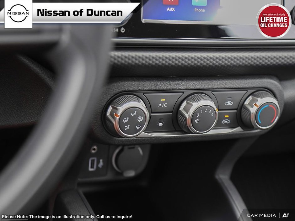 2025 Nissan Kicks Play S-22