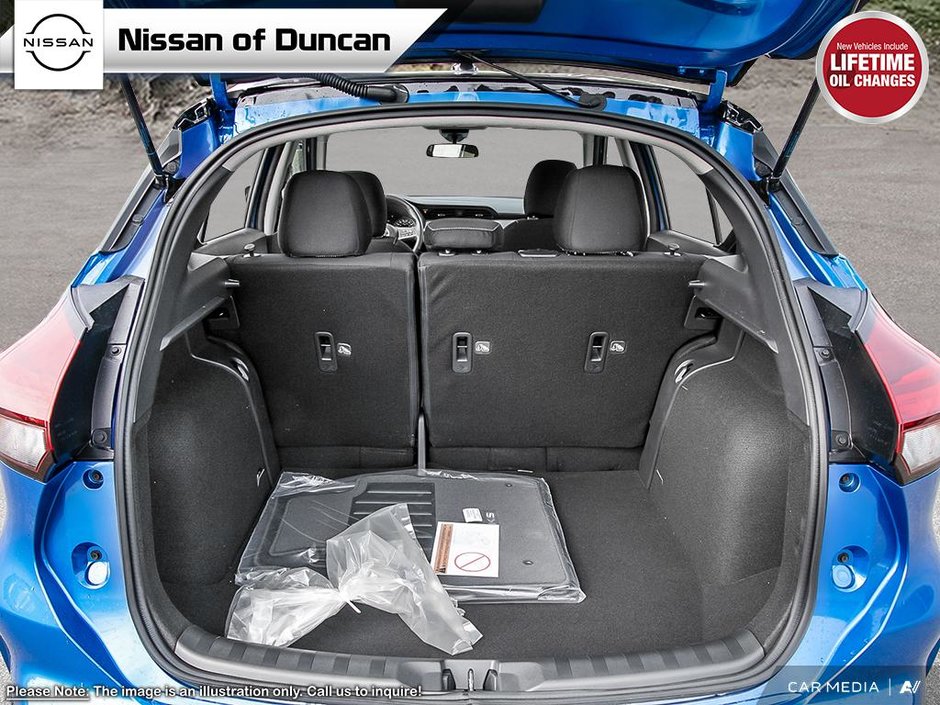2025 Nissan Kicks Play SV-6
