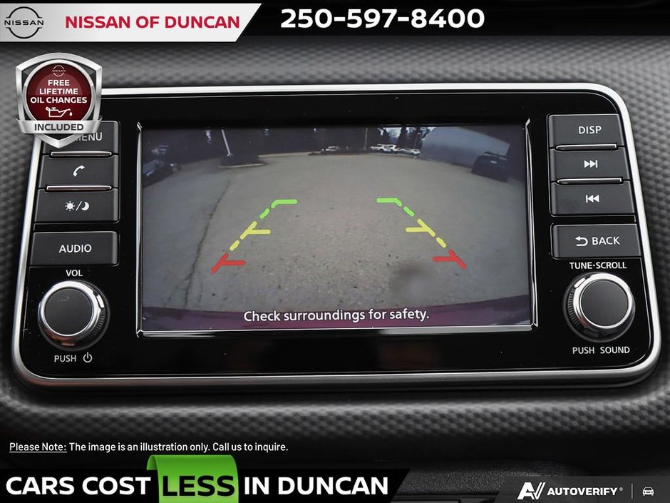 2025 Nissan Kicks Play S-21