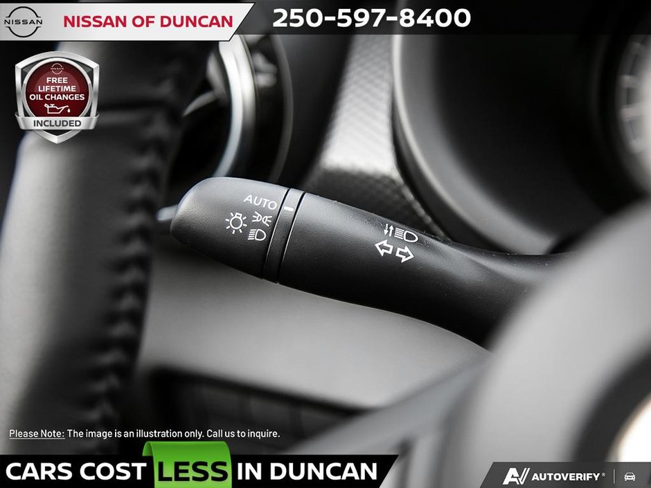 2025 Nissan Kicks Play SV-23