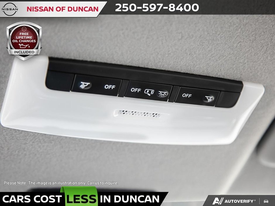 2025 Nissan Kicks Play SV-18