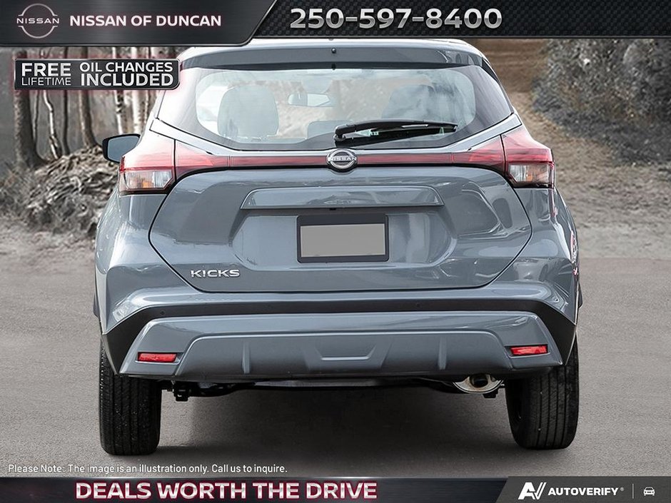 2025 Nissan Kicks Play S-4