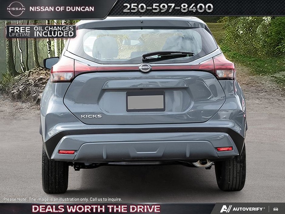 2025 Nissan Kicks Play S-4