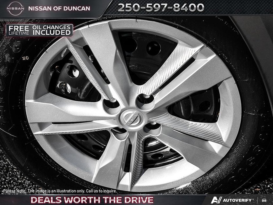 2025 Nissan Kicks Play S-6