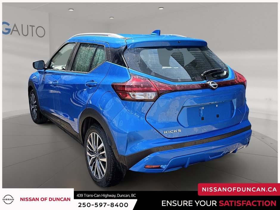 2025 Nissan Kicks Play S-3