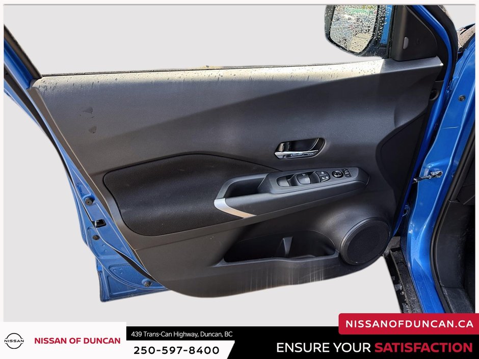 2025 Nissan Kicks Play S-9