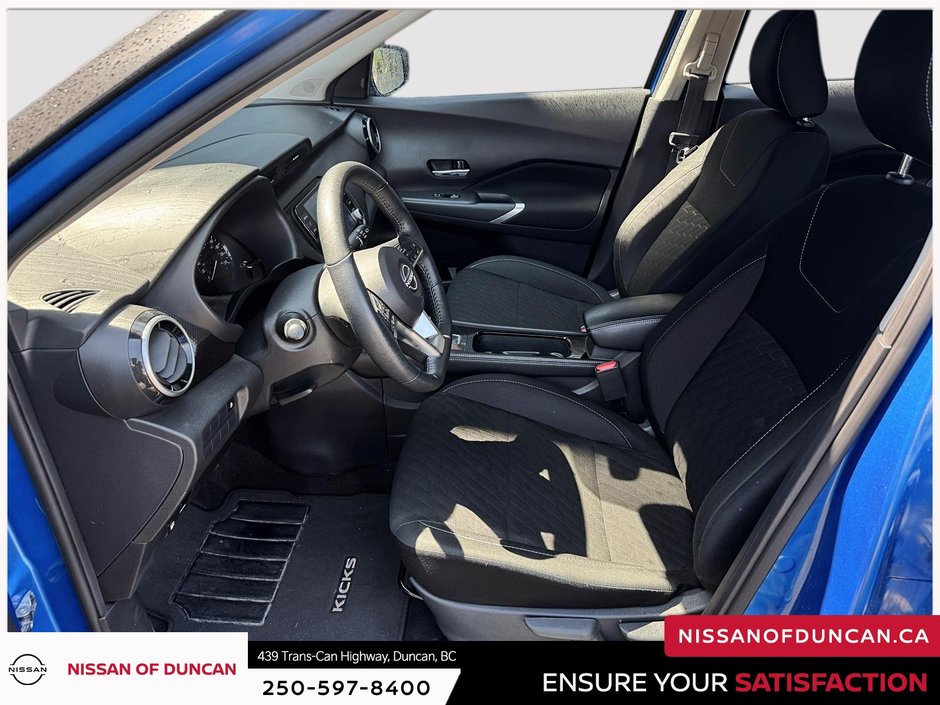 2025 Nissan Kicks Play S-7