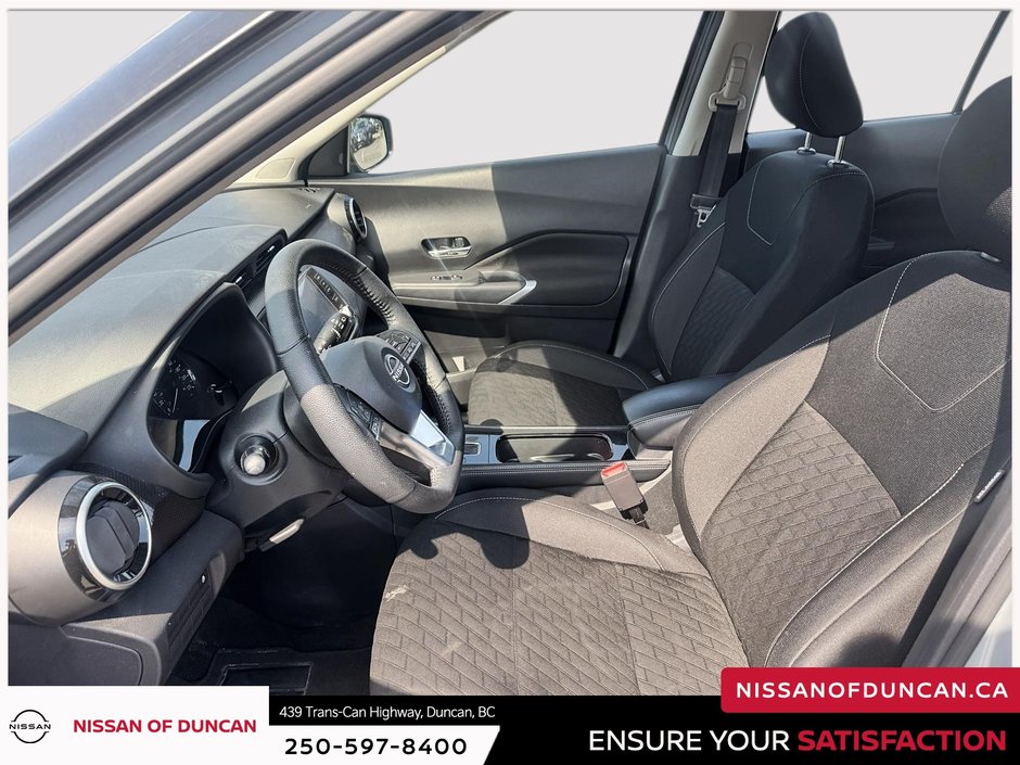 2025 Nissan Kicks Play S-7