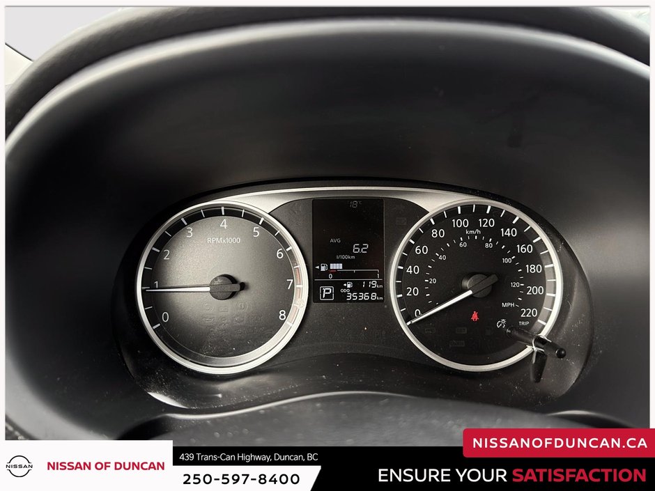 2025 Nissan Kicks Play S-9