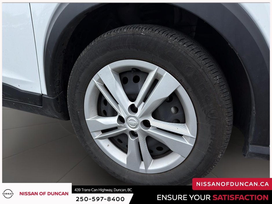 2025 Nissan Kicks Play S-5