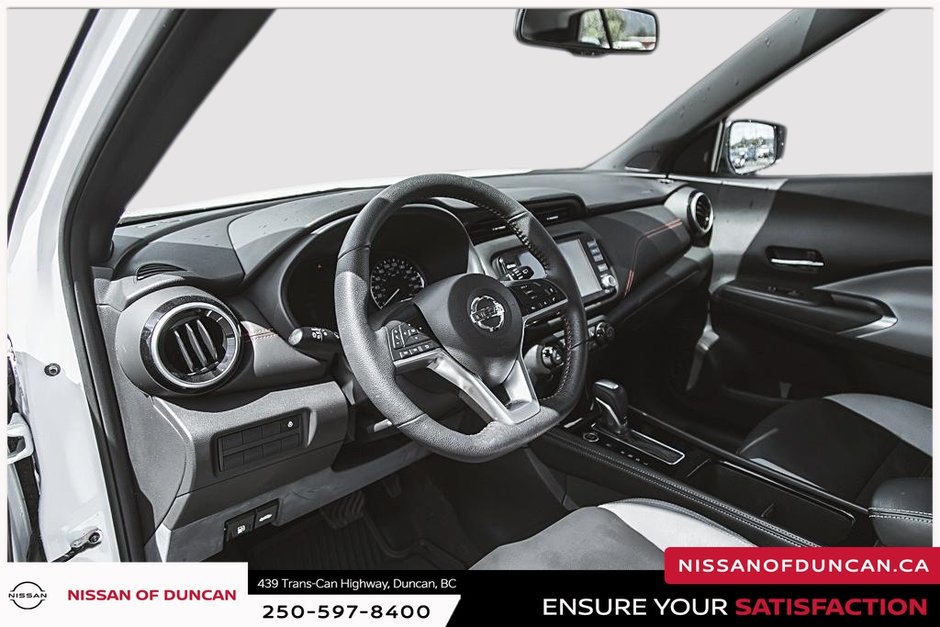 2021 Nissan Kicks SR-11