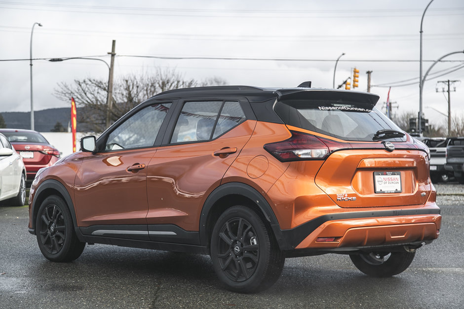 2023 Nissan Kicks SR-5