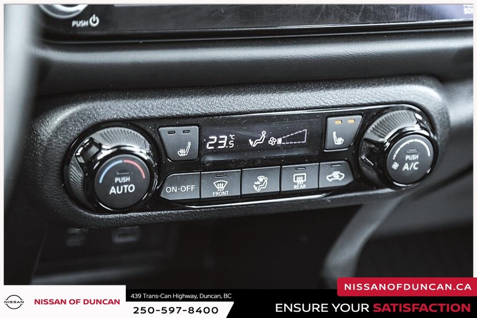 2023 Nissan Kicks SR-27